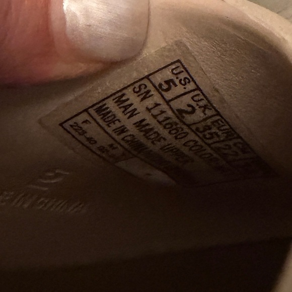 Skechers Cream Mules - Picture 6 of 6